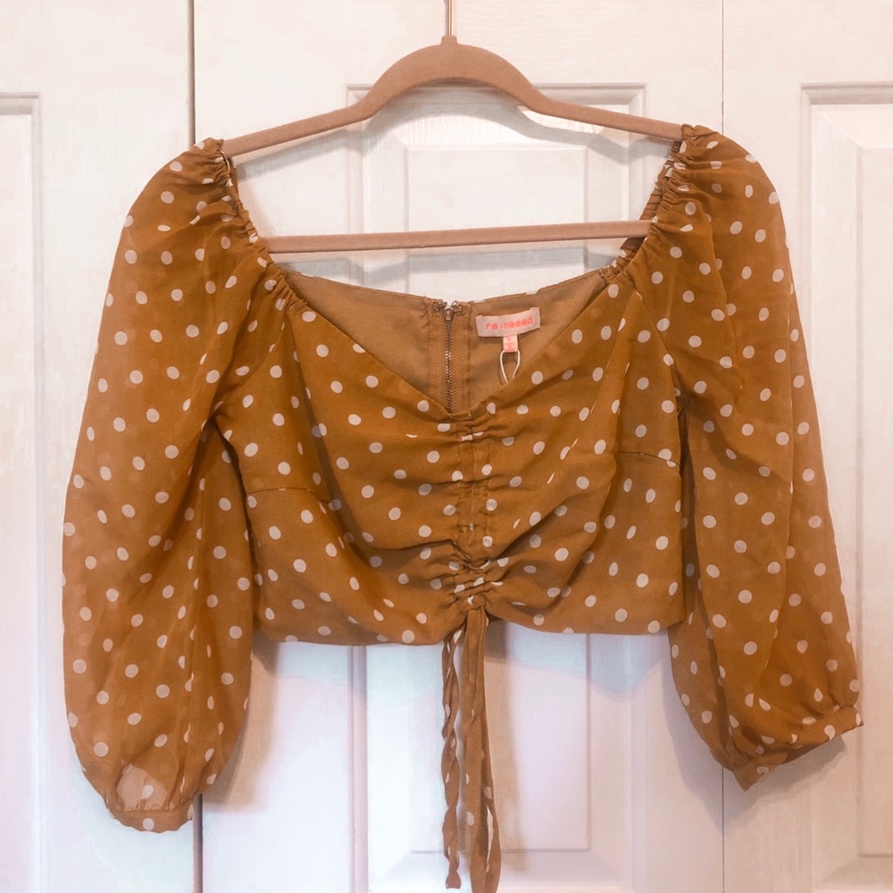 Yellow Polka dot crop peasant top!